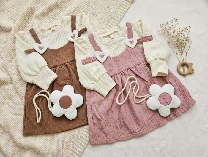 Frock with white flower Neckless - Image 1